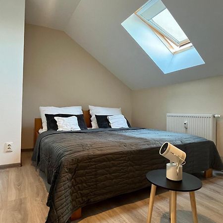 Tranquille Inn Apartment Kysucke Nove Mesto Eksteriør billede