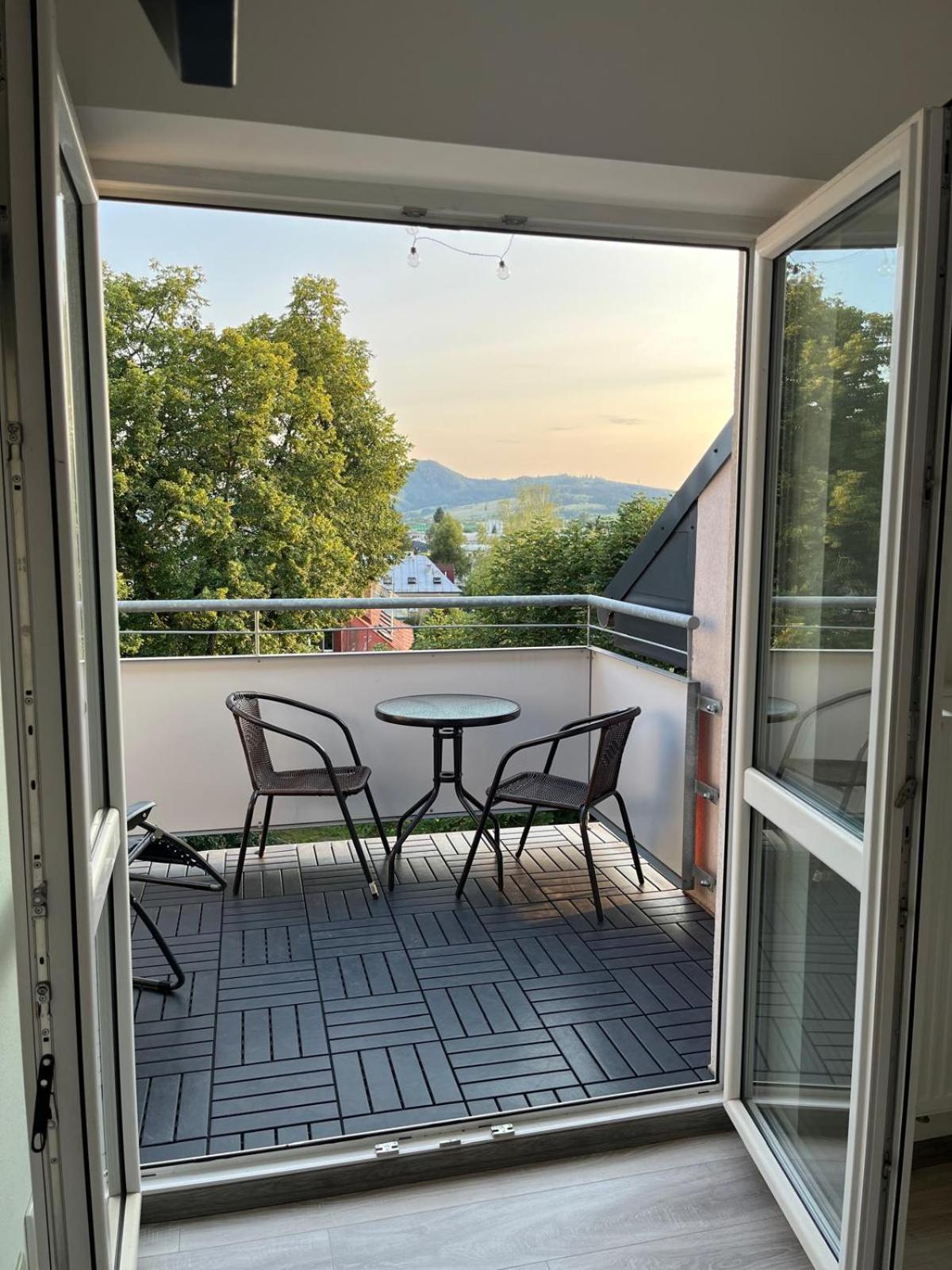 Tranquille Inn Apartment Kysucke Nove Mesto Eksteriør billede