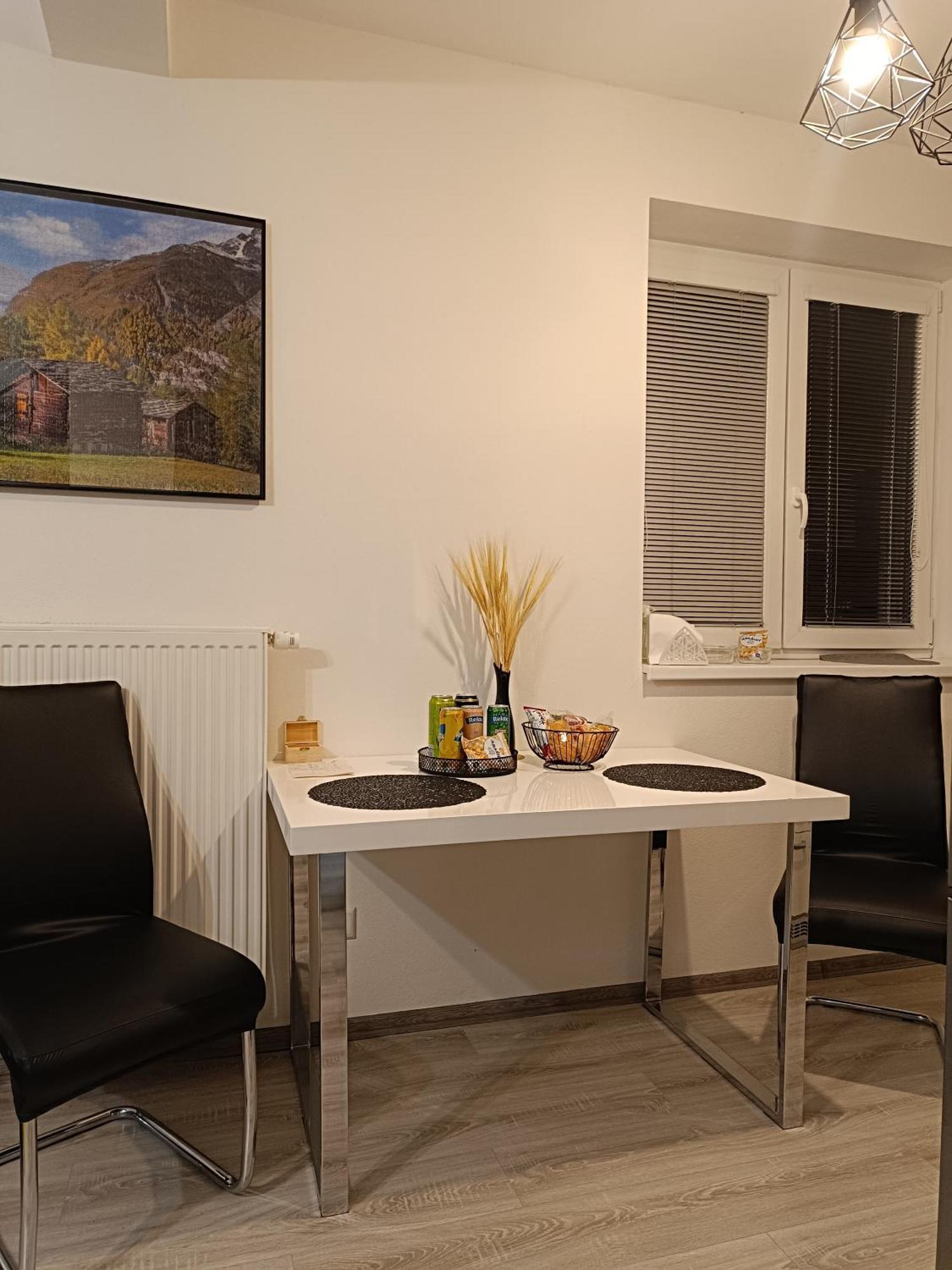 Tranquille Inn Apartment Kysucke Nove Mesto Eksteriør billede