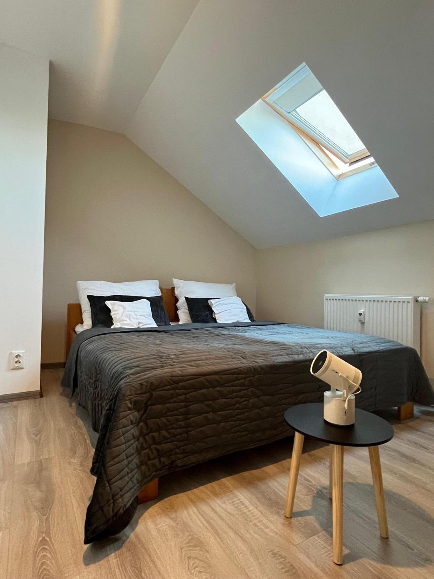 Tranquille Inn Apartment Kysucke Nove Mesto Eksteriør billede
